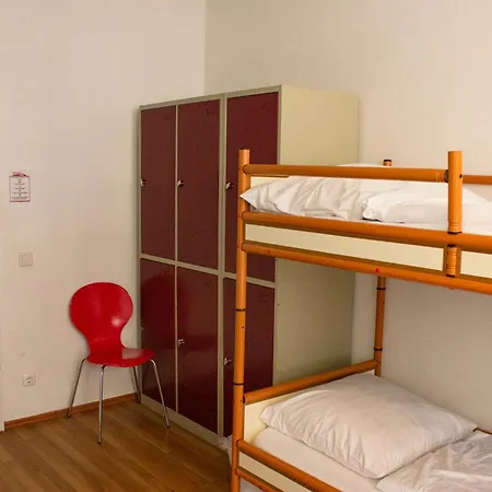 شباب متروبول *