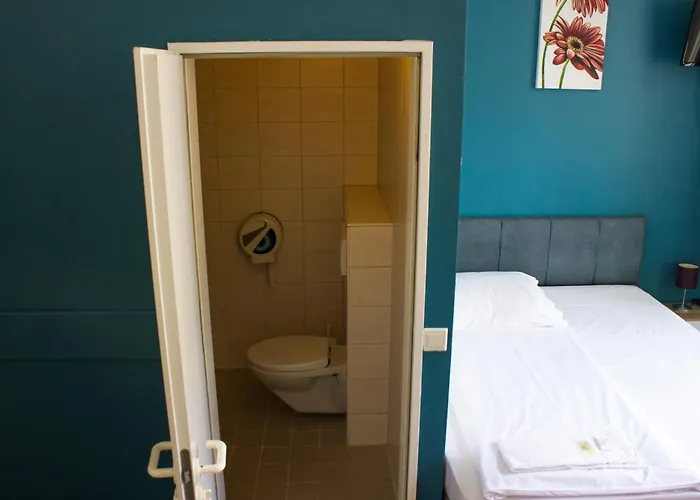 شباب متروبول