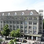 Metropol Hostel
