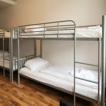 אכסניה Metropol