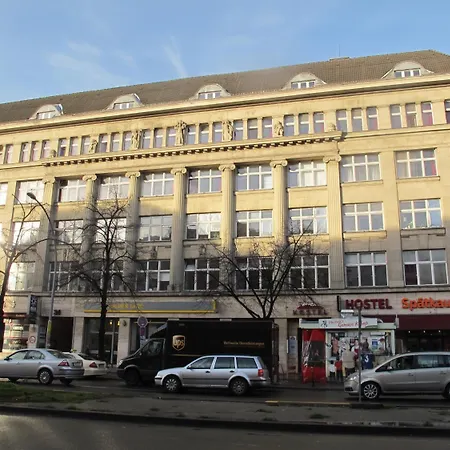 Metropol Hostel *