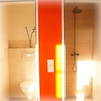 Metropol Hostel *